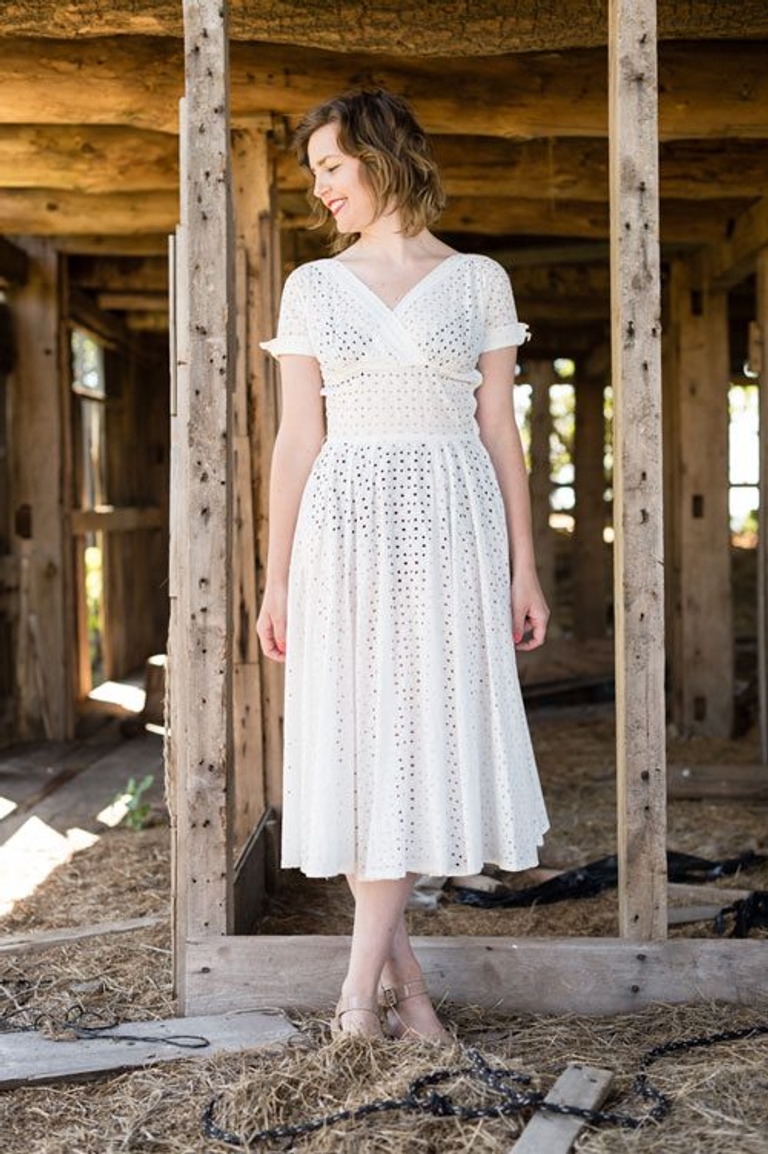 How to Wear White Leah Gust