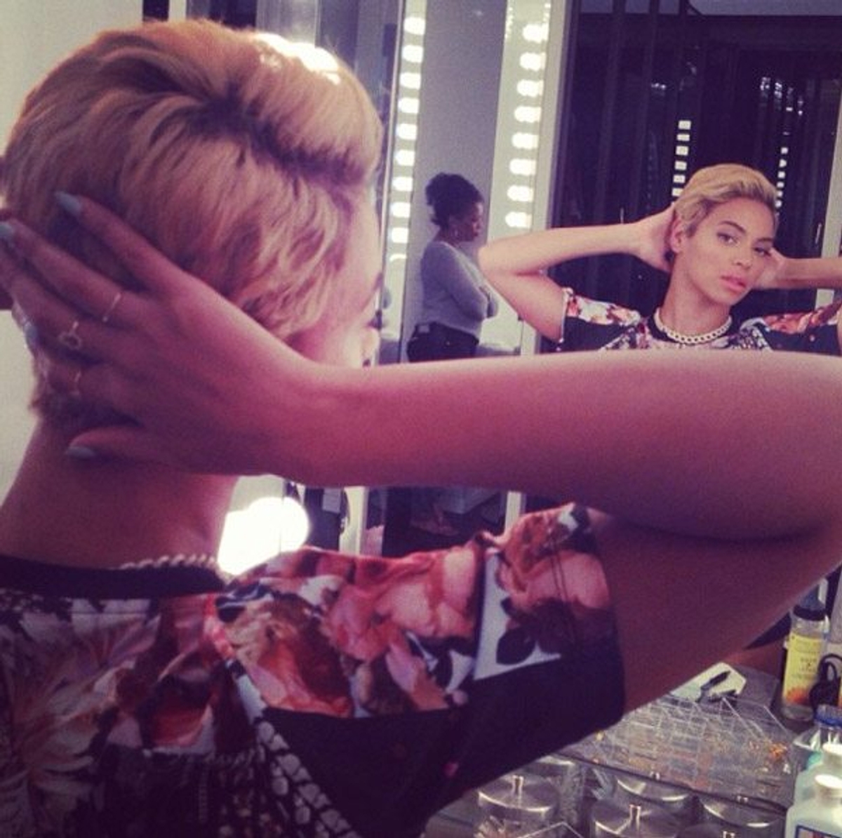 Beyonce short hair