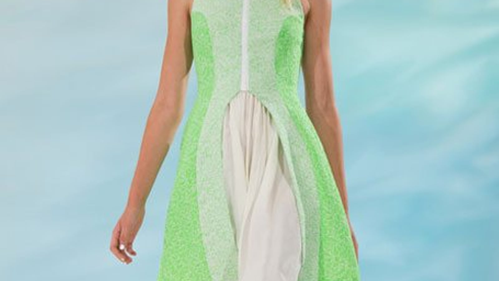 New York Fashion Week: Pleats, surf-inspiration and more Spring 2014 trends  to note