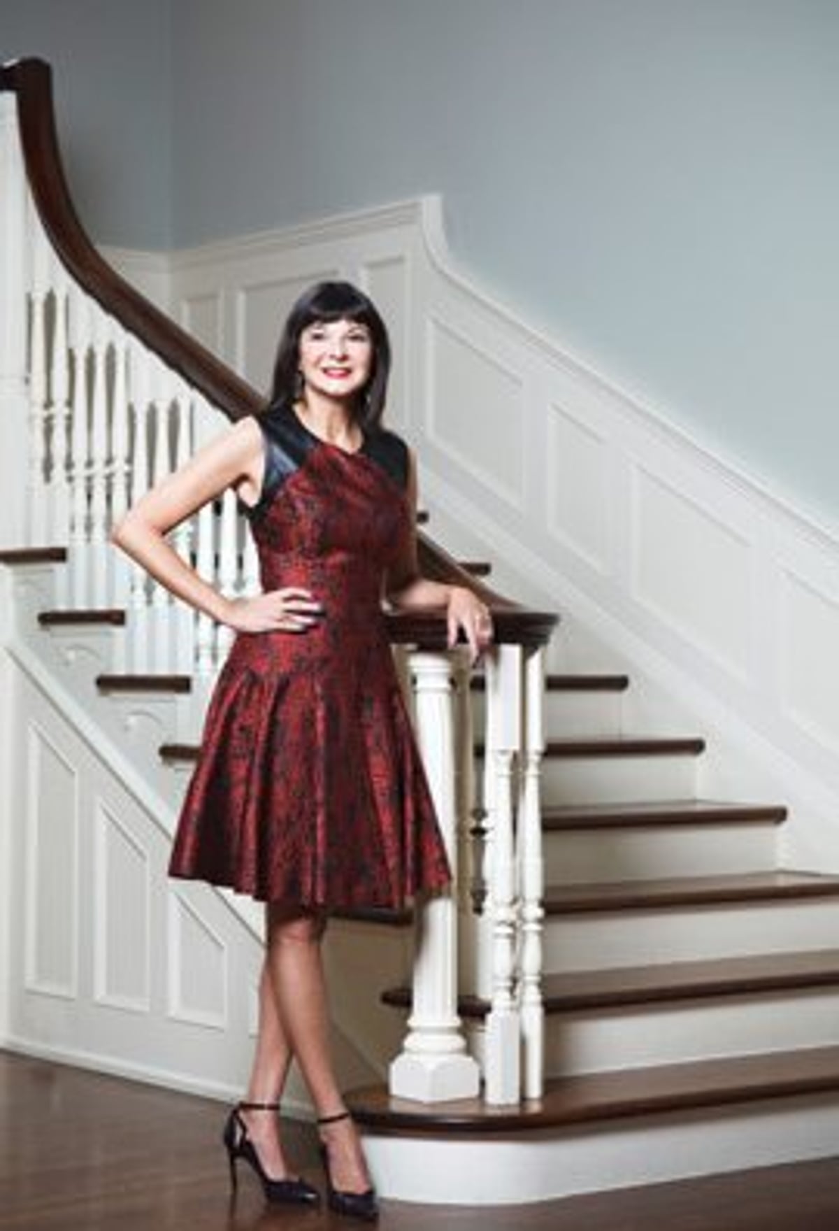 PHOTOGRAPHY BY VANESSA HEINS; HAIR AND MAKEUP BY GRACE LEE FOR PLUTINO GROUP/MAYBELLINE NEW YORK CANADA; SHOT ON LOCATION AT 30 ROSEDALE RD., TORONTO