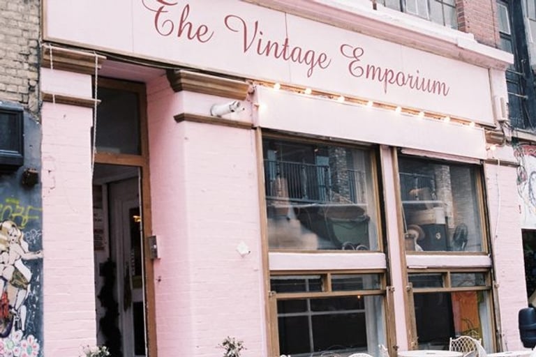 London Shopping The Vintage Emporium