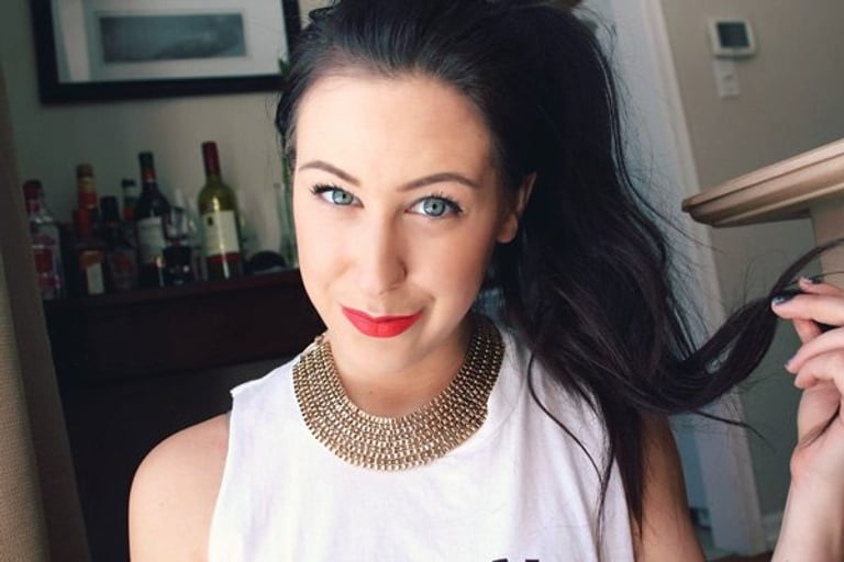 orange lipstick trend amy