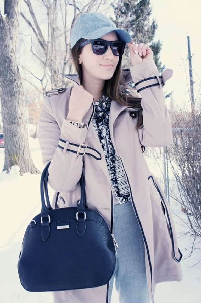 Stylish Rain Gear Kira Paran