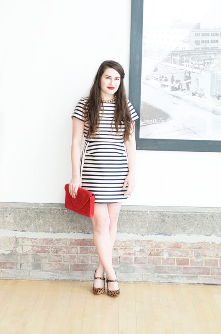 what to wear to a wedding sandy