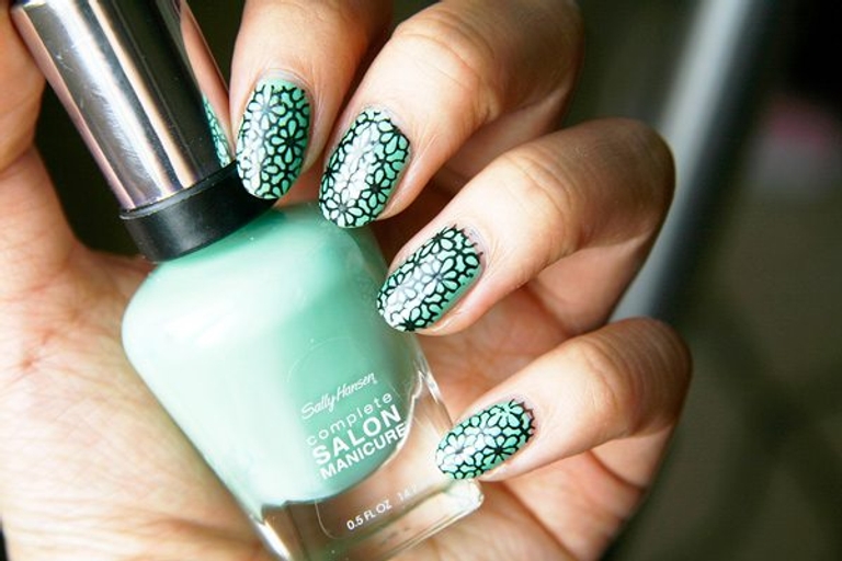 summer nails stephanie