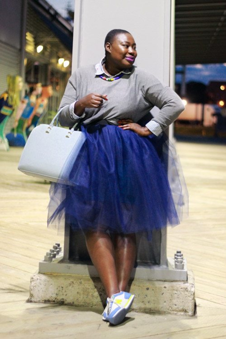 how to wear sneakers with dresses mo handahu