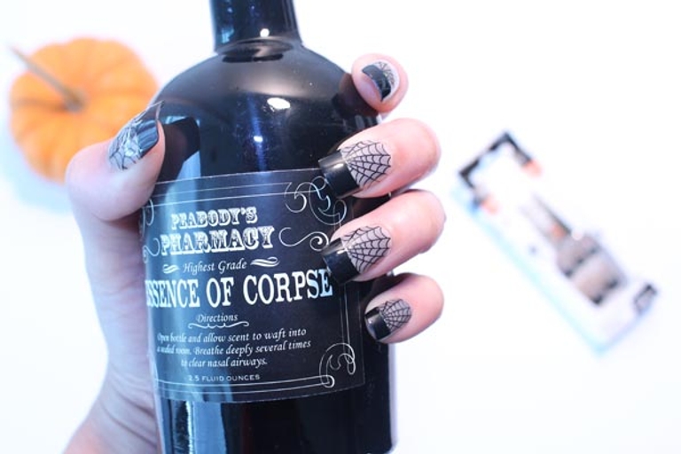 Halloween makeup and nail art: 8 Beauty Panel tips for creating your most memorable costume ever