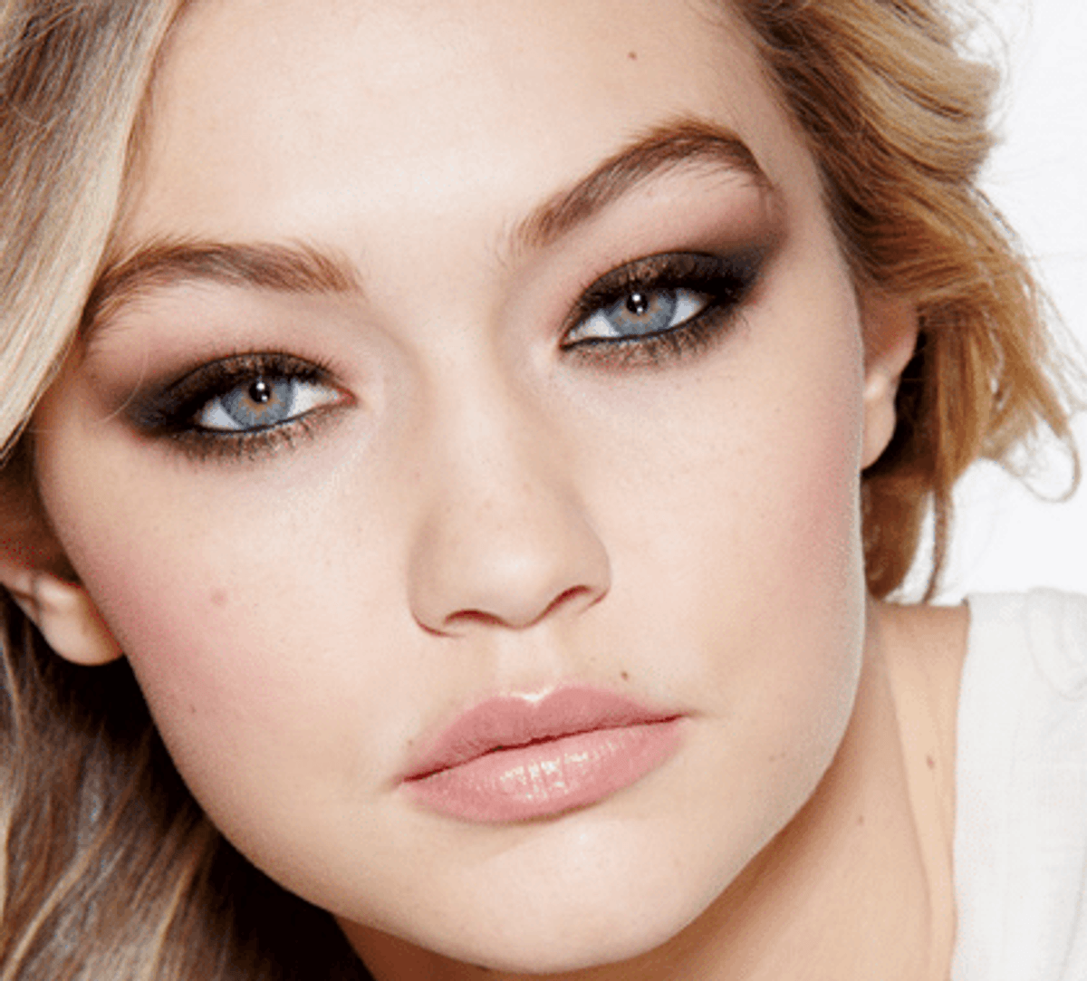 Gigi Hadid is Maybelline New York's newest spokesperson
