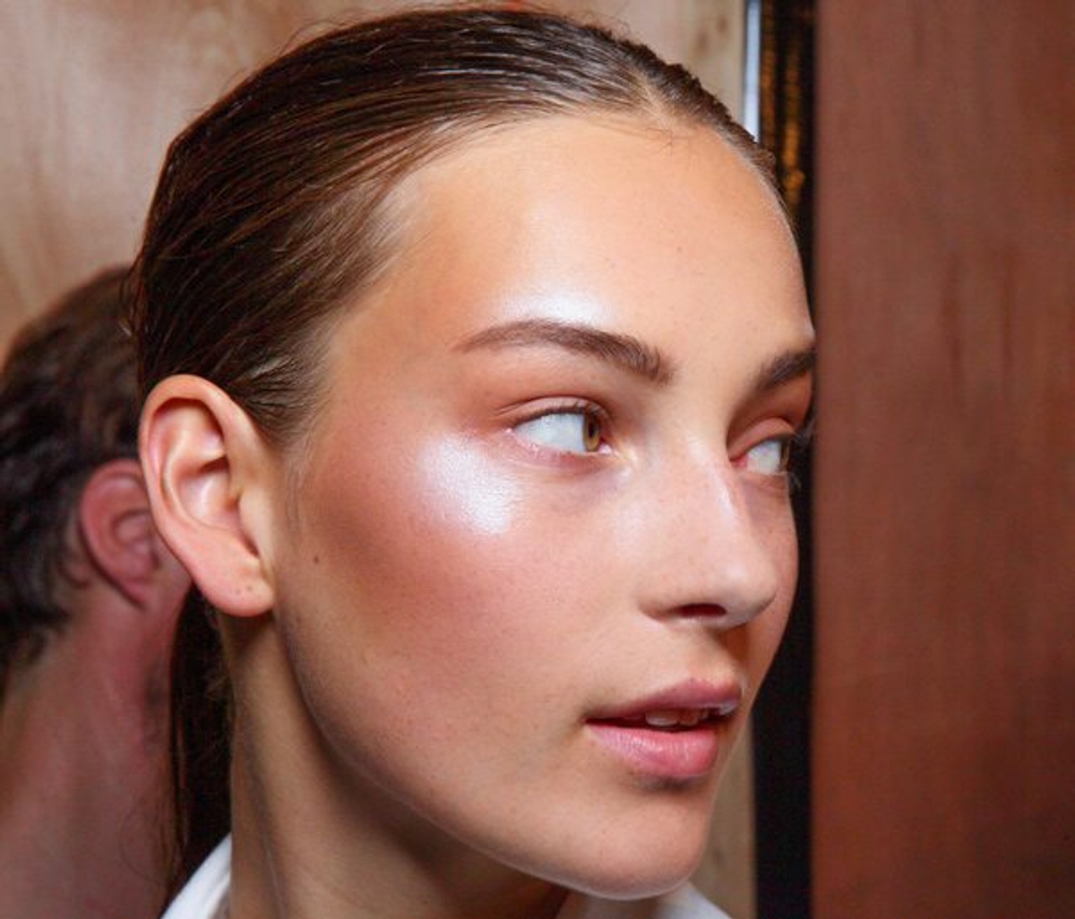 10 Natural Oils You Need to Add to Your Skincare Routine Like, Now