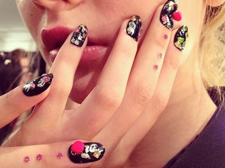 7 beauty trends we sincerely hope will stay back in 2014