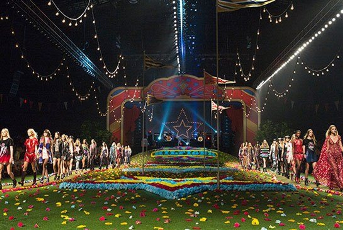 Livestream: Watch the Tommy Hilfiger Fall 2015 show straight from New York Fashion Week