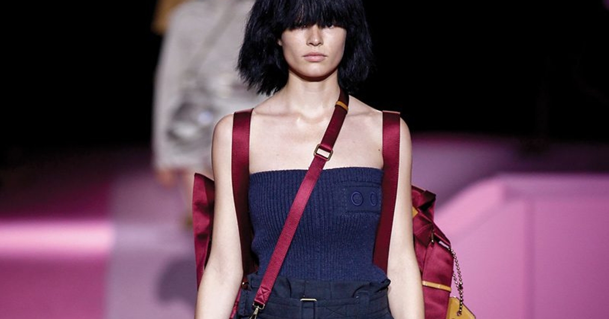SPRING CLOTHES SHOES BAGS COLLECTION visual data 7