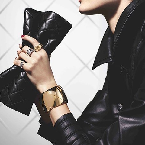 Net-A-Porter launches Chanel's first foray into e-commerce with an exclusive (and chic!) fine jewellery collection