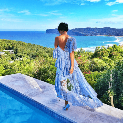 The Best Items and Outfits to Wear on Instagram, According to Researchers