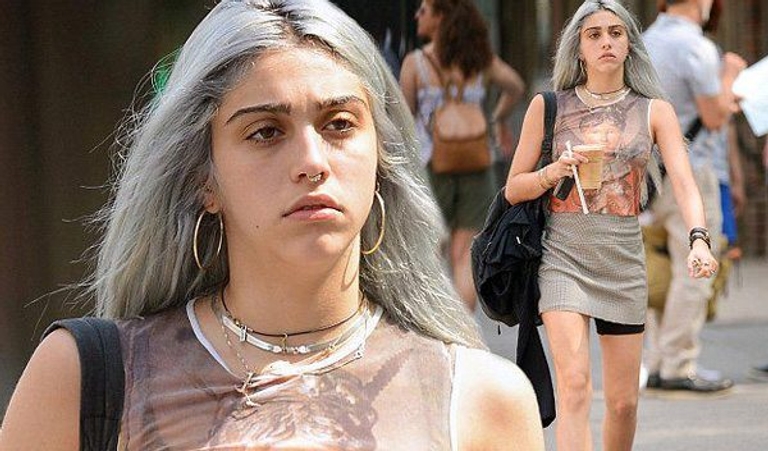 Beauty moments of the week: 'Tis the season for fun hair colours (including #MermanHair)