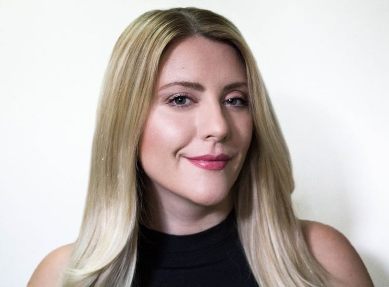 how to contour beauty panel