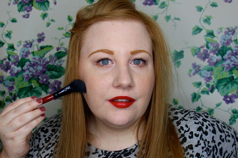 how to contour beauty panel