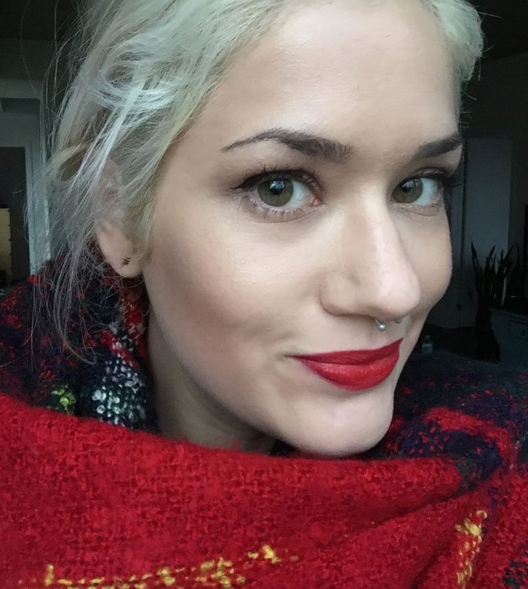 how to contour beauty panel
