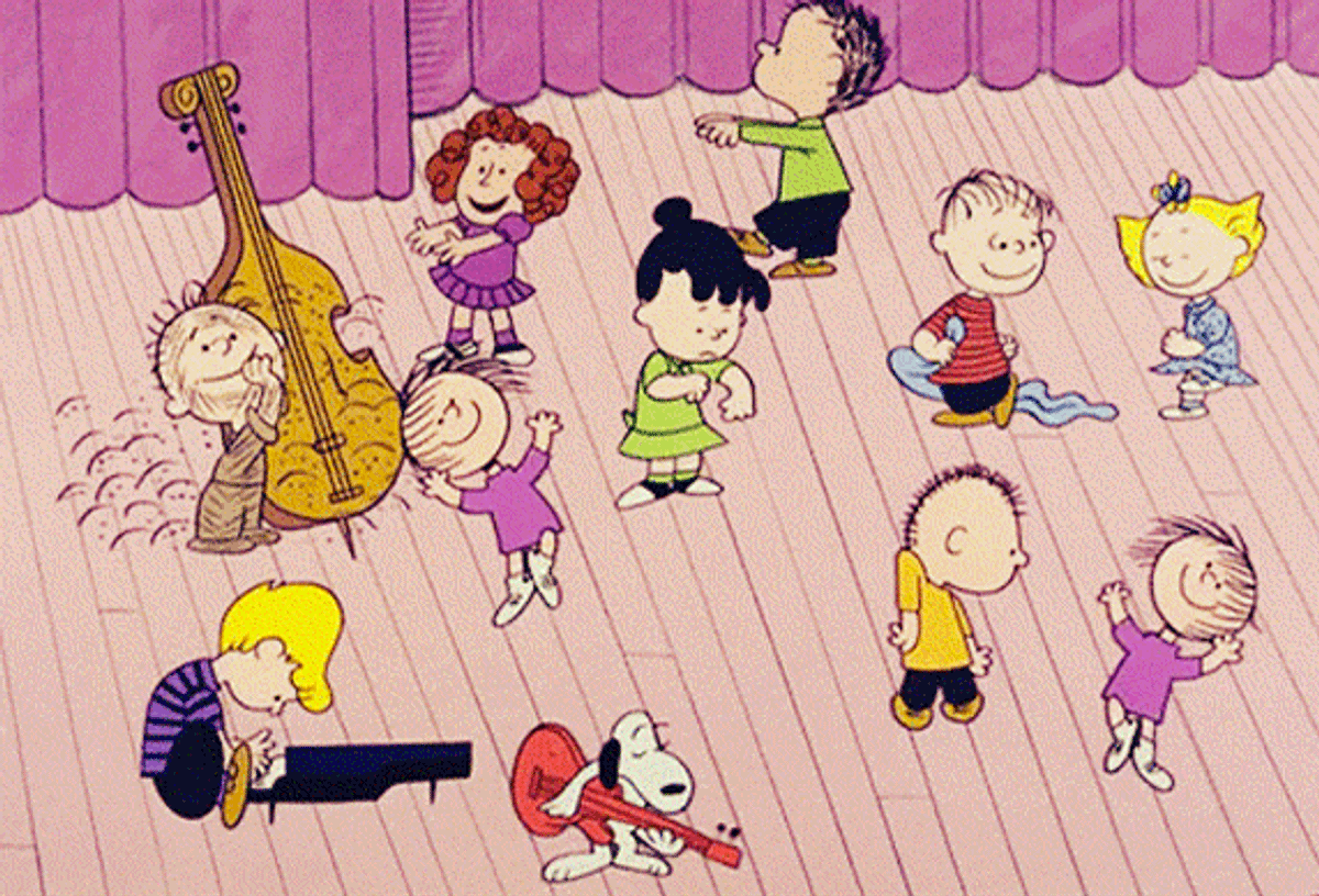 holiday-movies-2015_cartoon_charliebrown