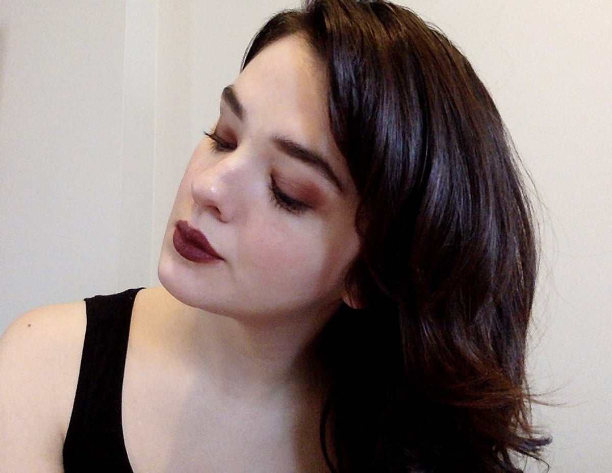 Try this monochromatic holiday makeup look when you can't stand to do another red lip