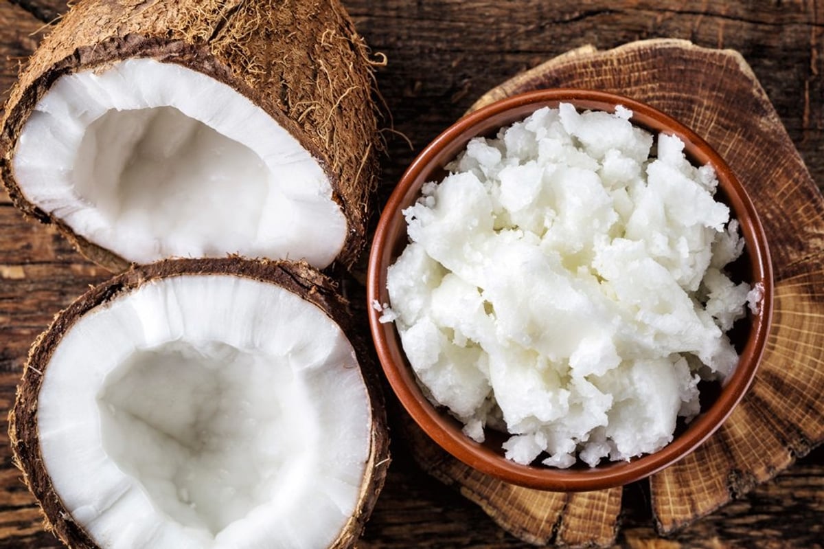 20 genius (and surprising) ways to use coconut oil as your go-to beauty product
