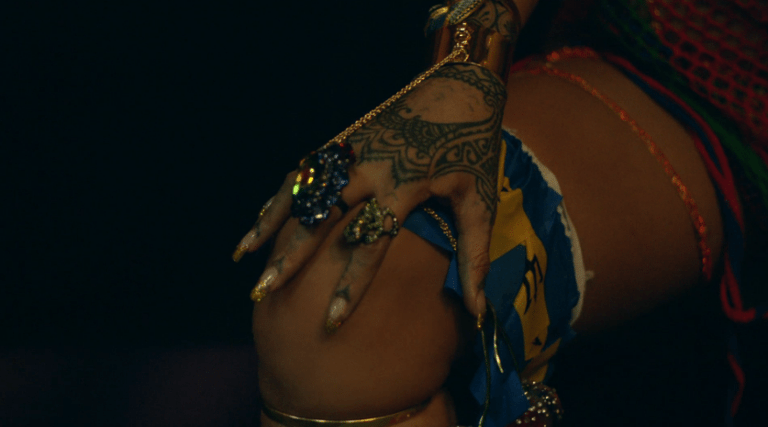The best beauty moments in Rihanna and Drake's "Work" videos