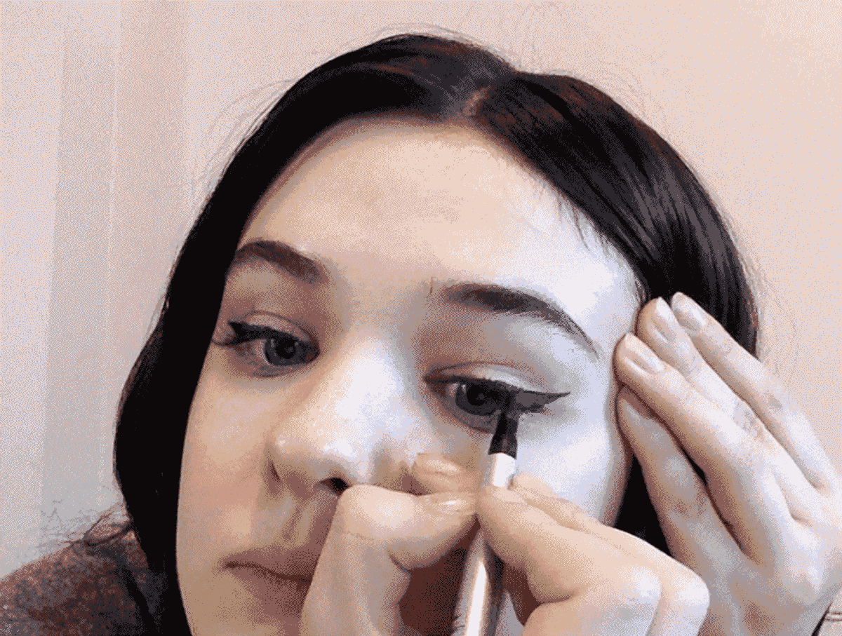 The 15 most googled makeup questions—answered