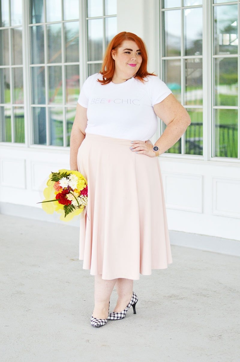 how to style graphic t-shirts amanda montgomery