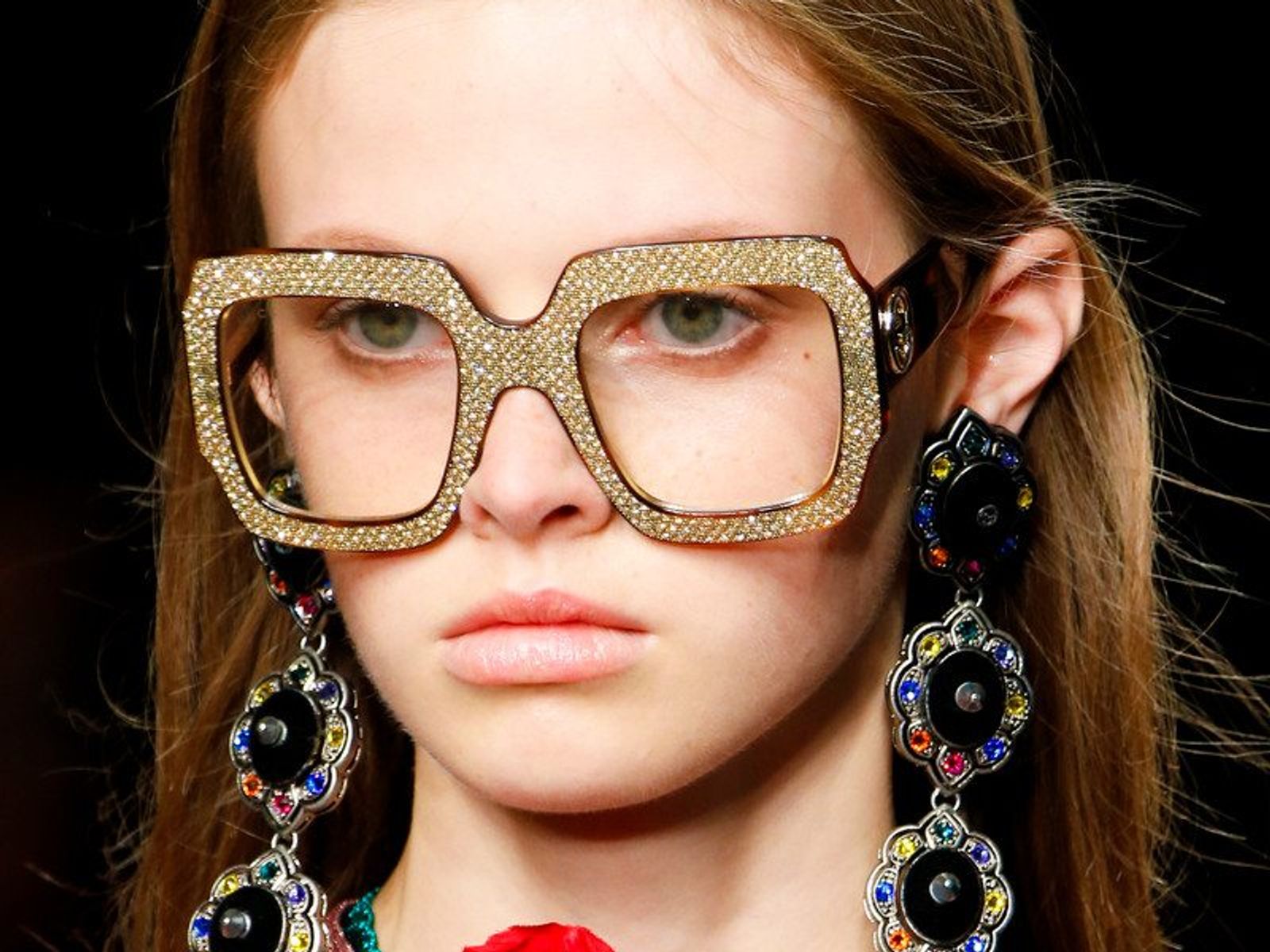 20 glasses to pair with evening wear (because it's totally cool now, btw) - FASHION Magazine 20 glasses to pair with evening wear (because it's totally cool now, btw) - FASHION Magazine
