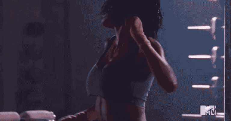 The 6 Best Butt Moments From the VMAs 2016