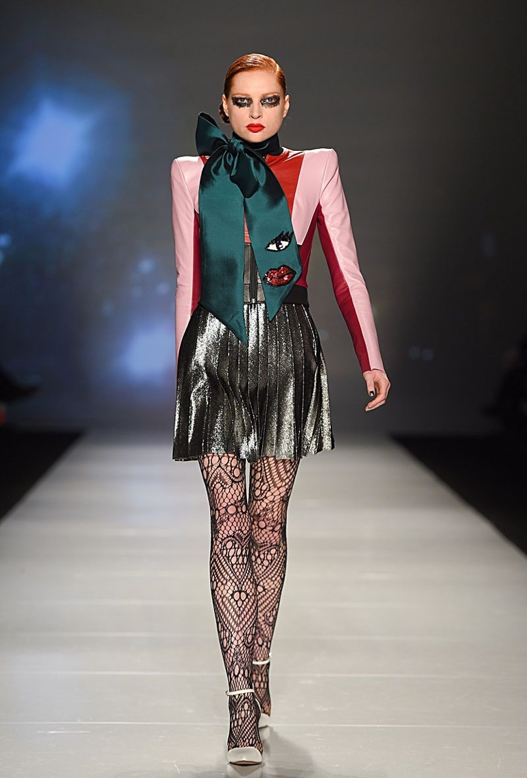 fall fashion 2016 bold shoulders trend greta constantine