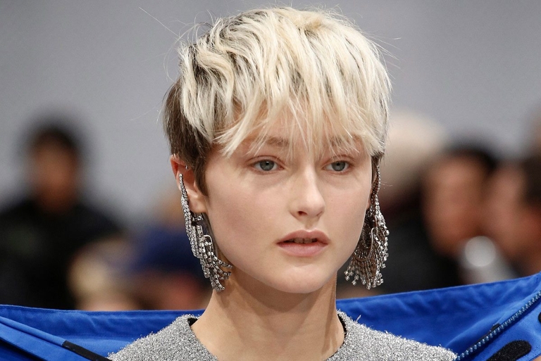 fall fashion 2016 instagram worthy accessories trend balenciaga