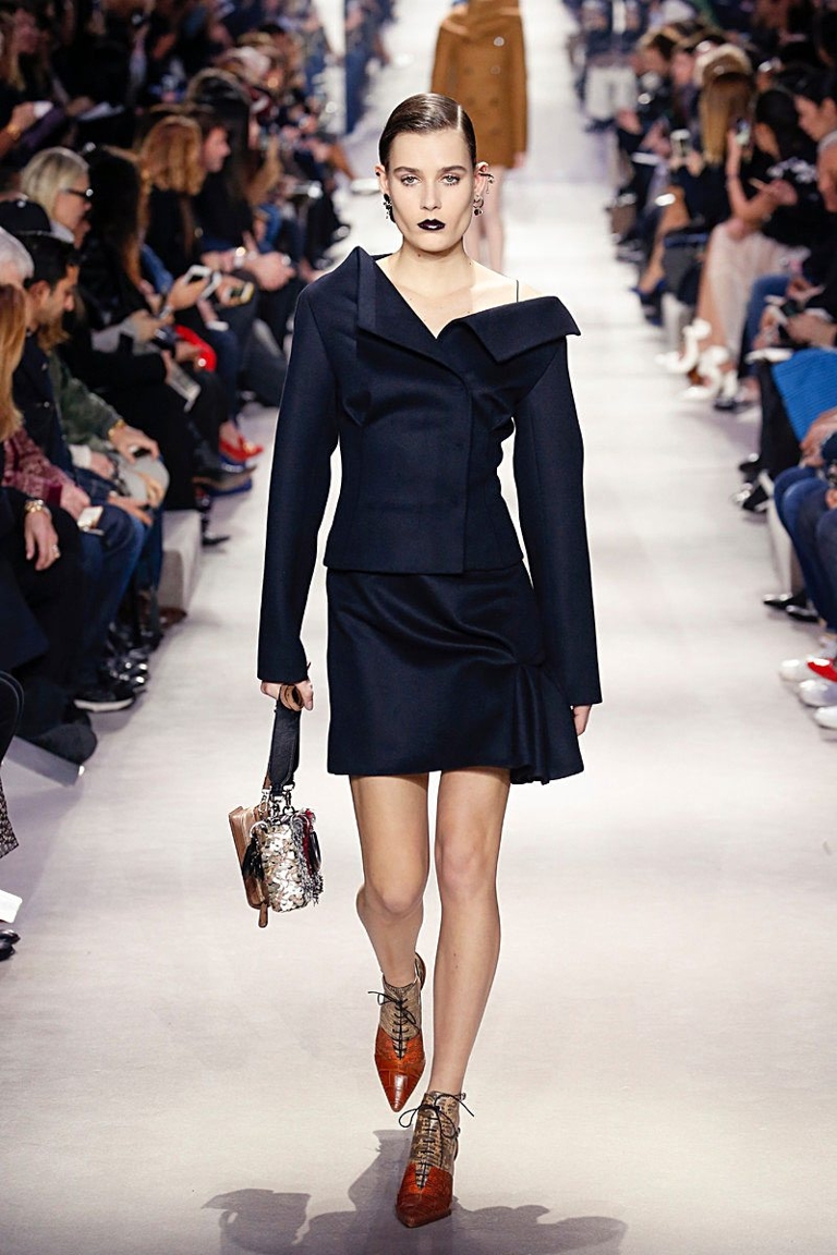 fall fashion 2016 off-the-shoulder trend dior