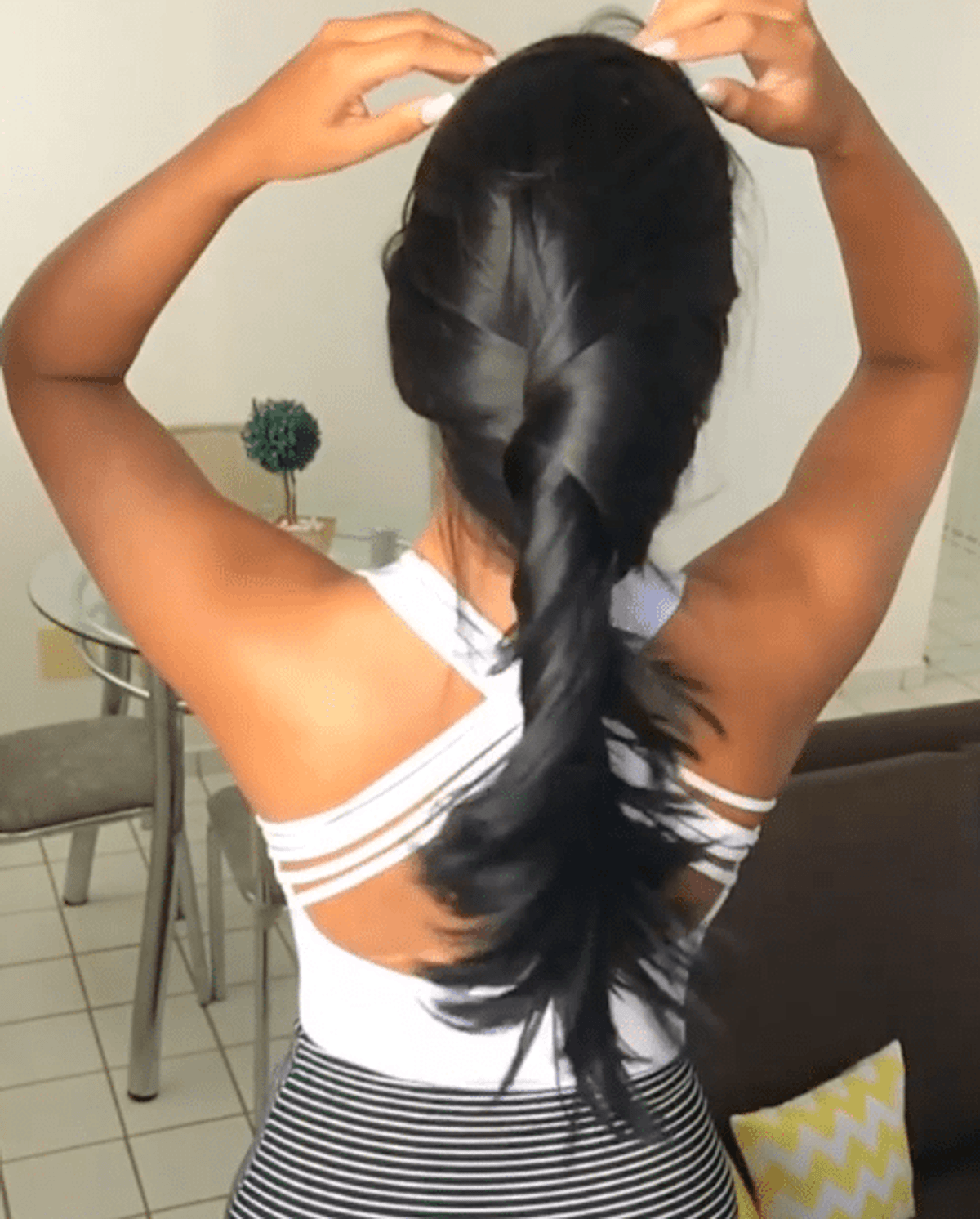 Bun Dropping is the Latest Instagram Trend (And No, It's Not NSFW)