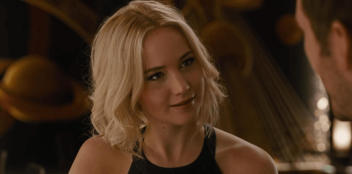 Jennifer Lawrence and Chris Pratt Look Hot AF in the Trailer for Passengers