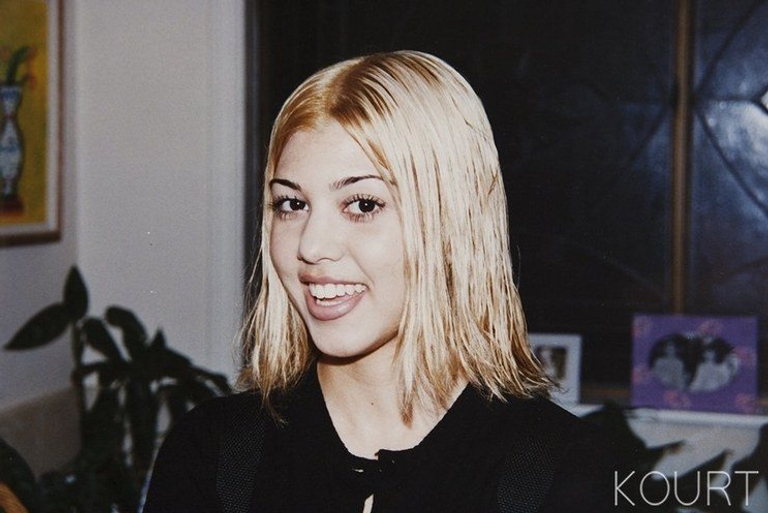 Your Complete Guide to Every Time a Kardashian or Jenner Went Blonde