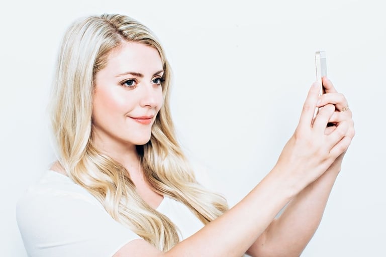 How To Do Your Hair and Makeup for the Perfect Profile Picture