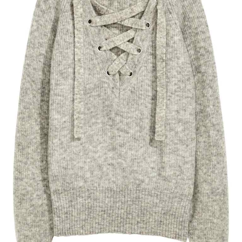 Don't Expect to Get Anything Done Today, H&M Launched E-Comm