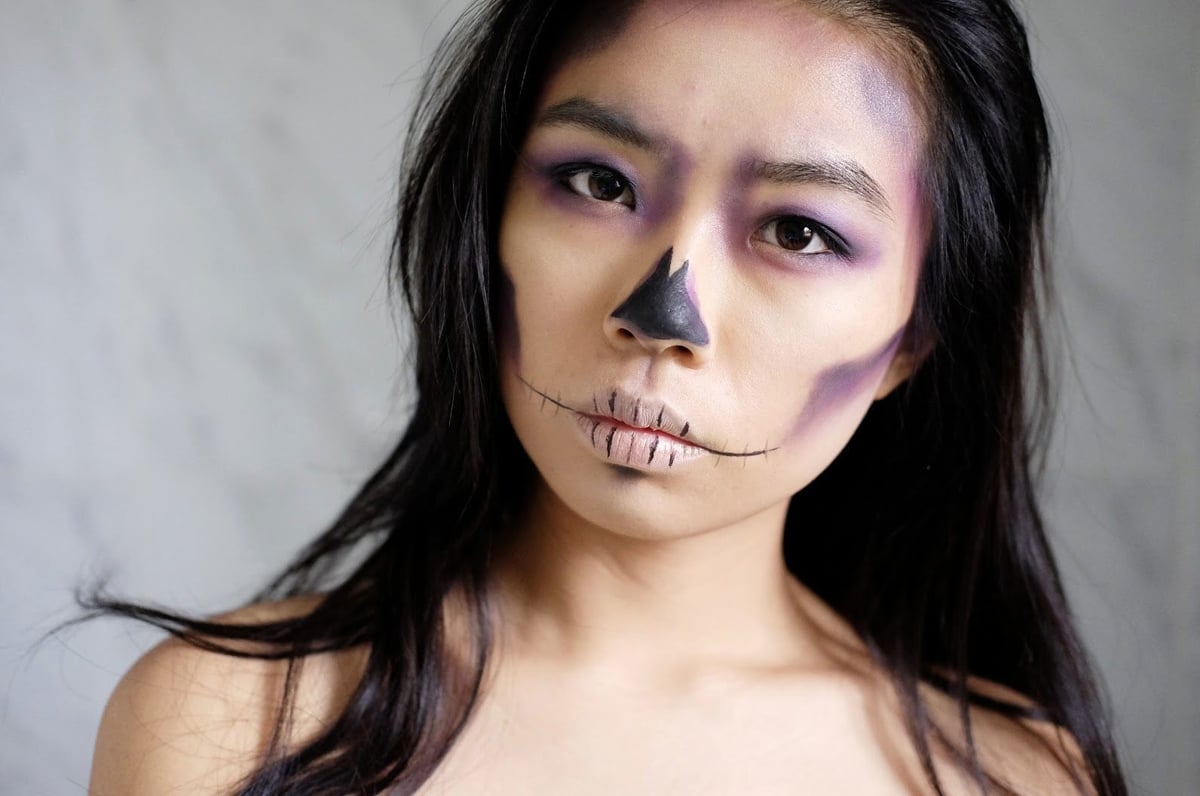 6 Last-Minute Halloween Makeup Ideas That Are Totally Easy To Do