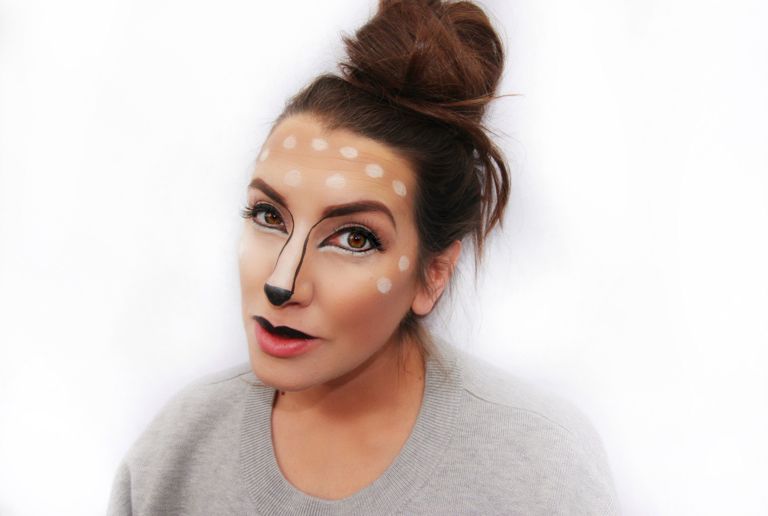 6 Last-Minute Halloween Makeup Ideas That Are Totally Easy To Do
