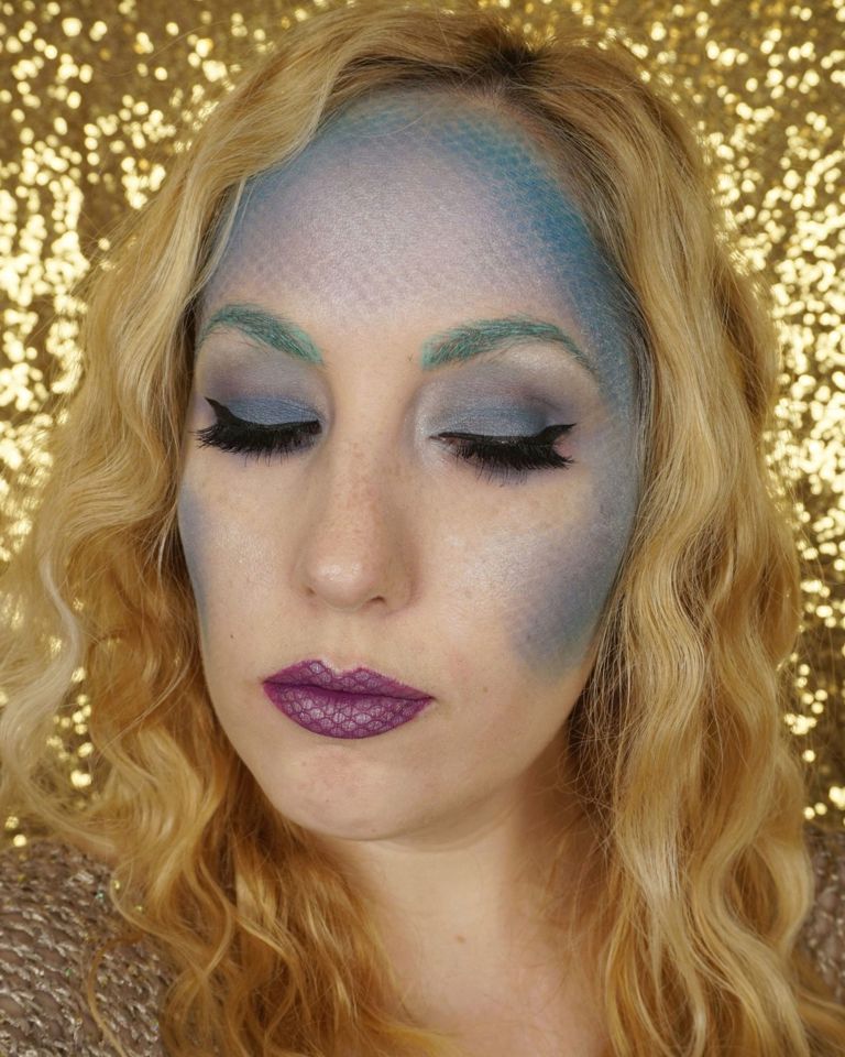 6 Last-Minute Halloween Makeup Ideas That Are Totally Easy To Do