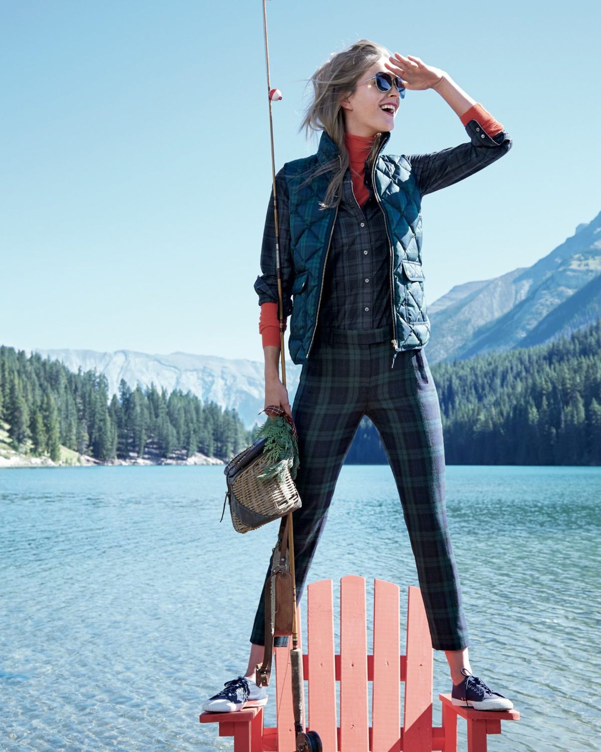 4 Gorgeous Shots From J.Crew's Holiday Shoot In Banff