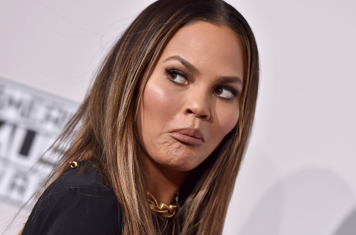 chrissy-teigen-donald-trump-tweet
