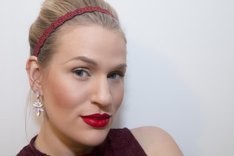 6 Last-Minute Holiday Beauty Ideas (Like, Super Last-Minute)