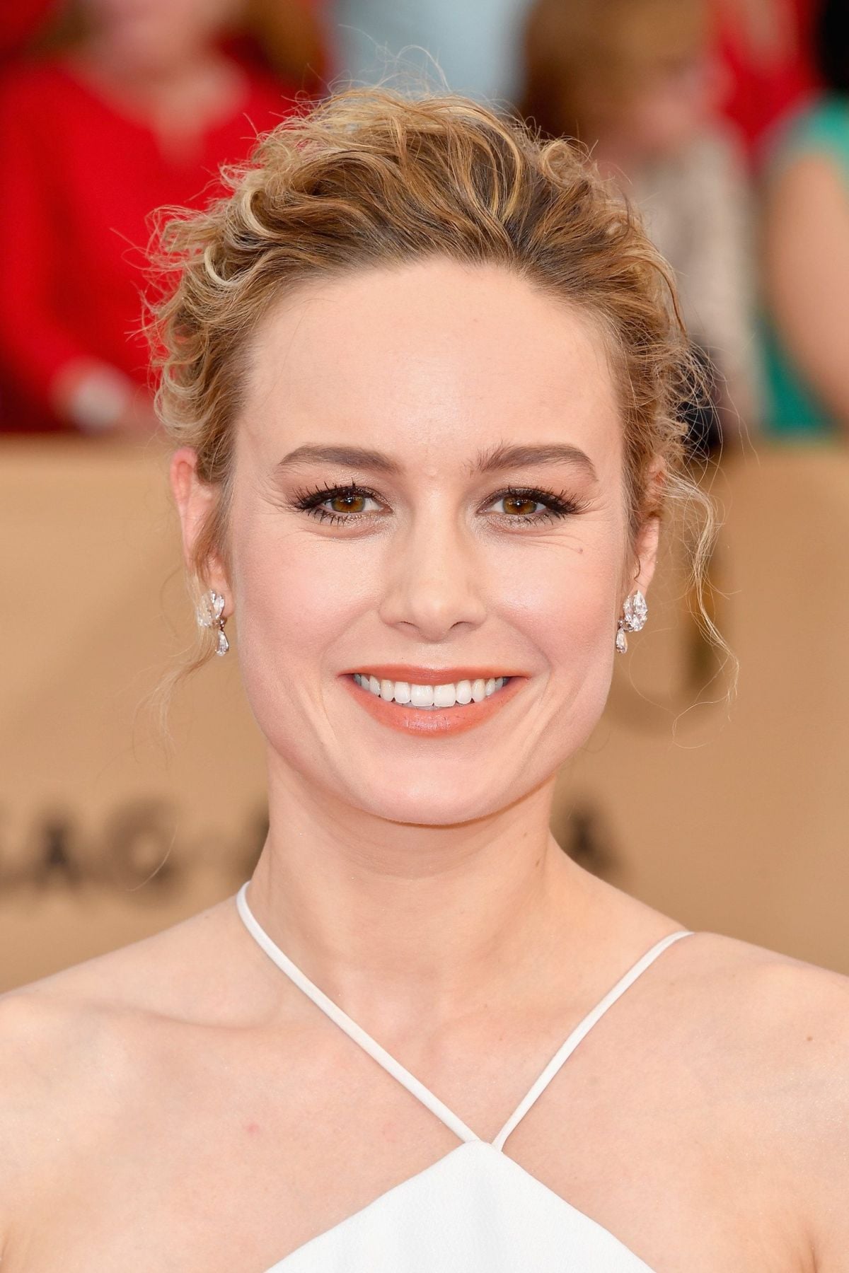 This is How Brie Larson Got Ready for the 2017 SAG Awards