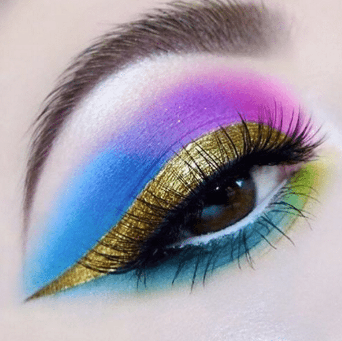 Every Photo Makeup Artist Pat McGrath Has Dubbed 'Divine' or 'Major' This Month
