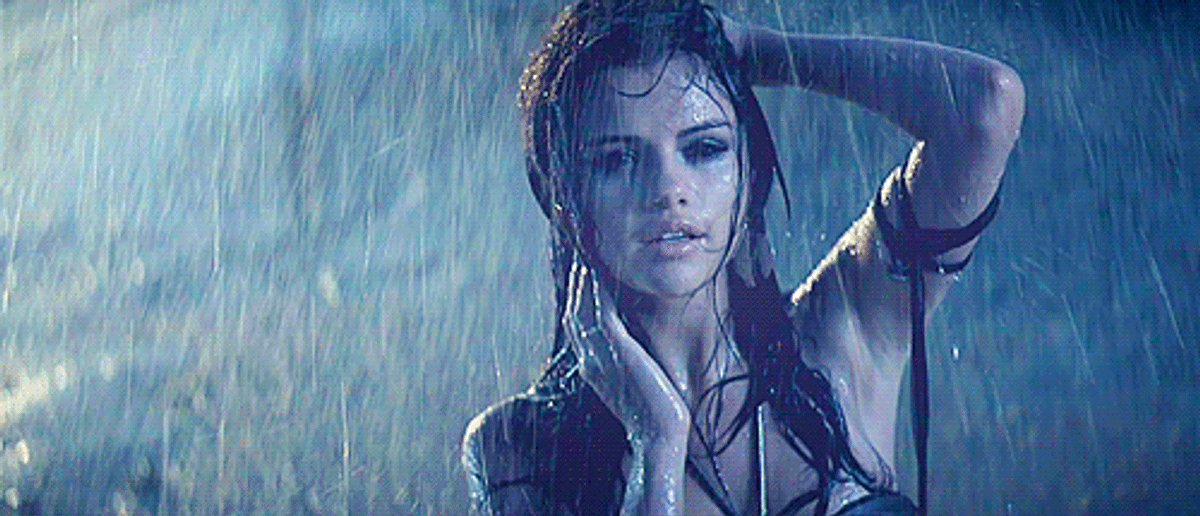 The Best Hair Products for Rain, Snow, and a Basically Never-Ending Winter