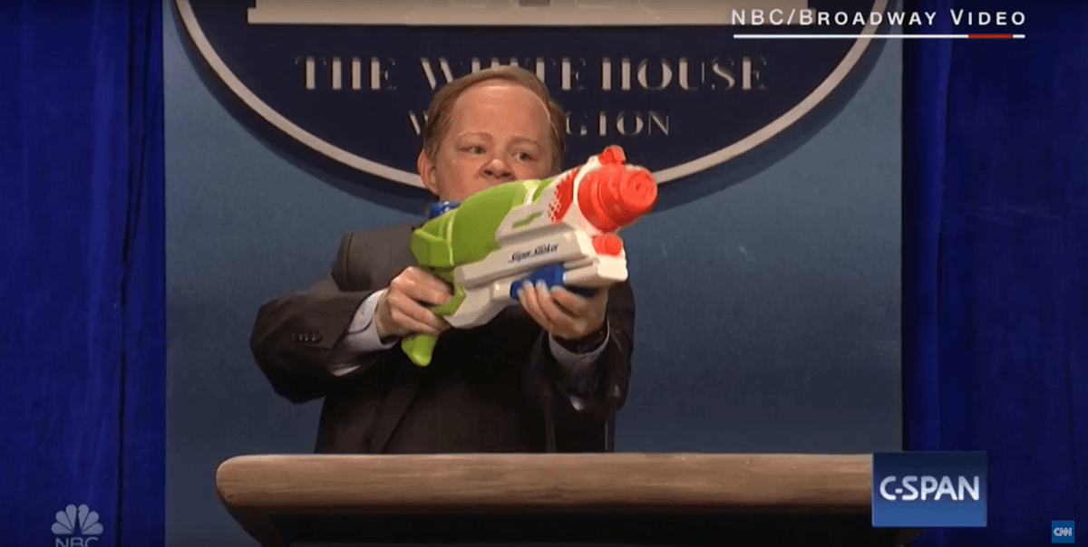 Sean Spicer Responds to Melissa McCarthy's SNL Impression