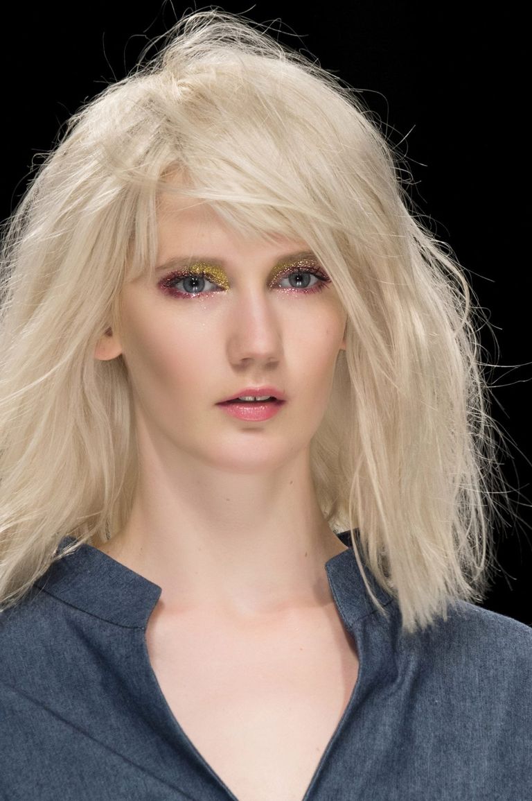 Spring 2017 Beauty Trend Report: How to Wear Glitter