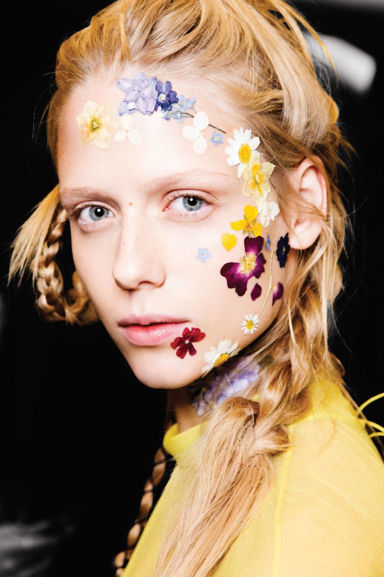 Spring 2017 Beauty Trend Report: How to Add Romance to Your Look